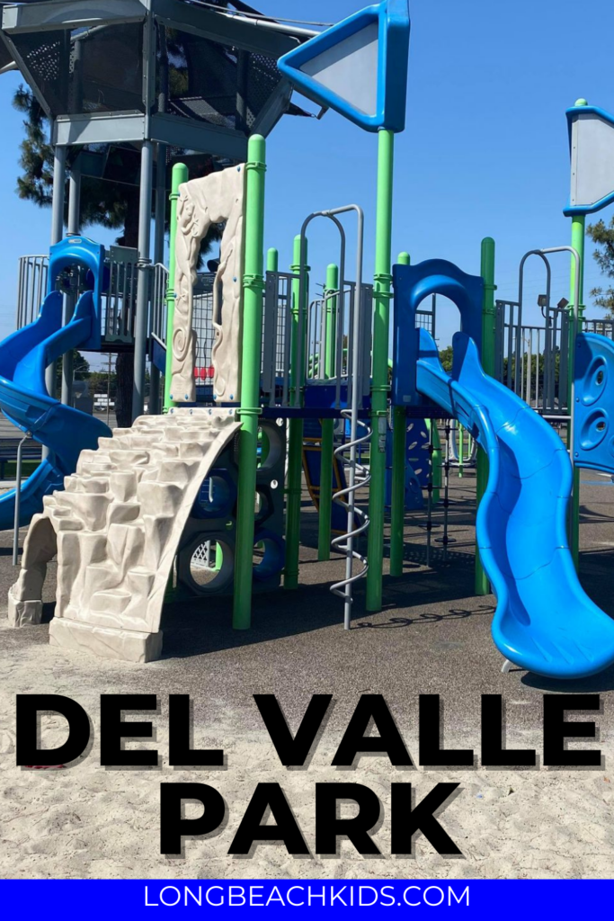 play structure; text: del valle park